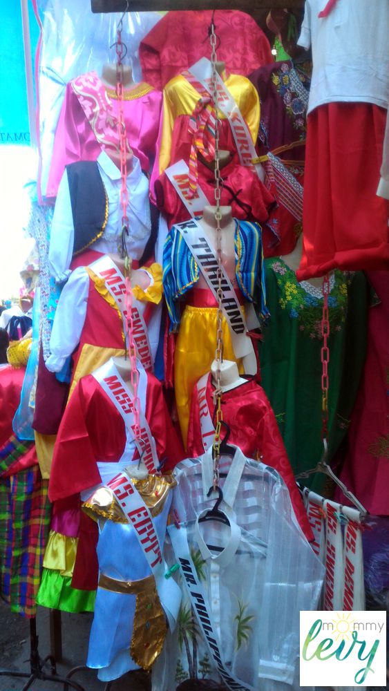 united-nations-un-costume-at-baclaran