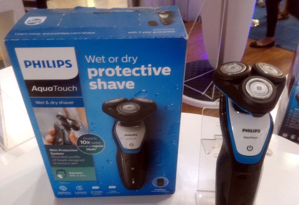 Philips Introduced their CuttingEdge Shavers Mommy Levy